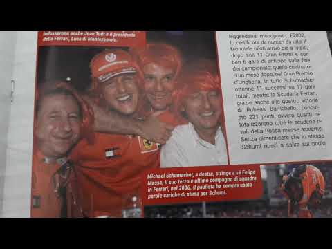 Ferrari! I caschi dei piloti che hanno fatto la storia Prima uscita Michael Schumacher campione 2002