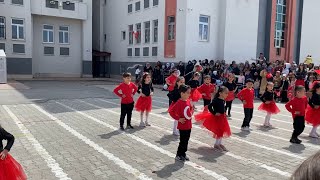 23 Ni̇san Gösteri̇si̇ , Ateş Böceği̇m Mi̇si̇n🥰