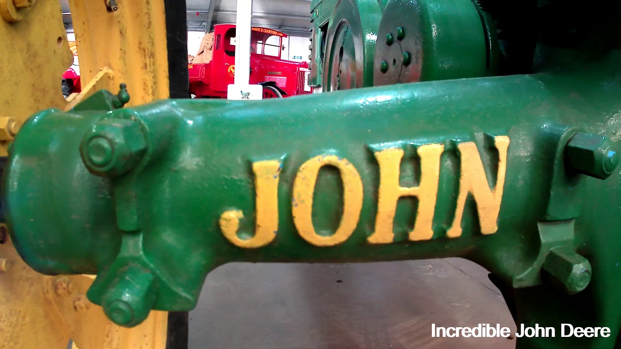 1942 John Deere BN 2.4 Litre 2-Cyl all fuel Trike Tractor (17 HP)