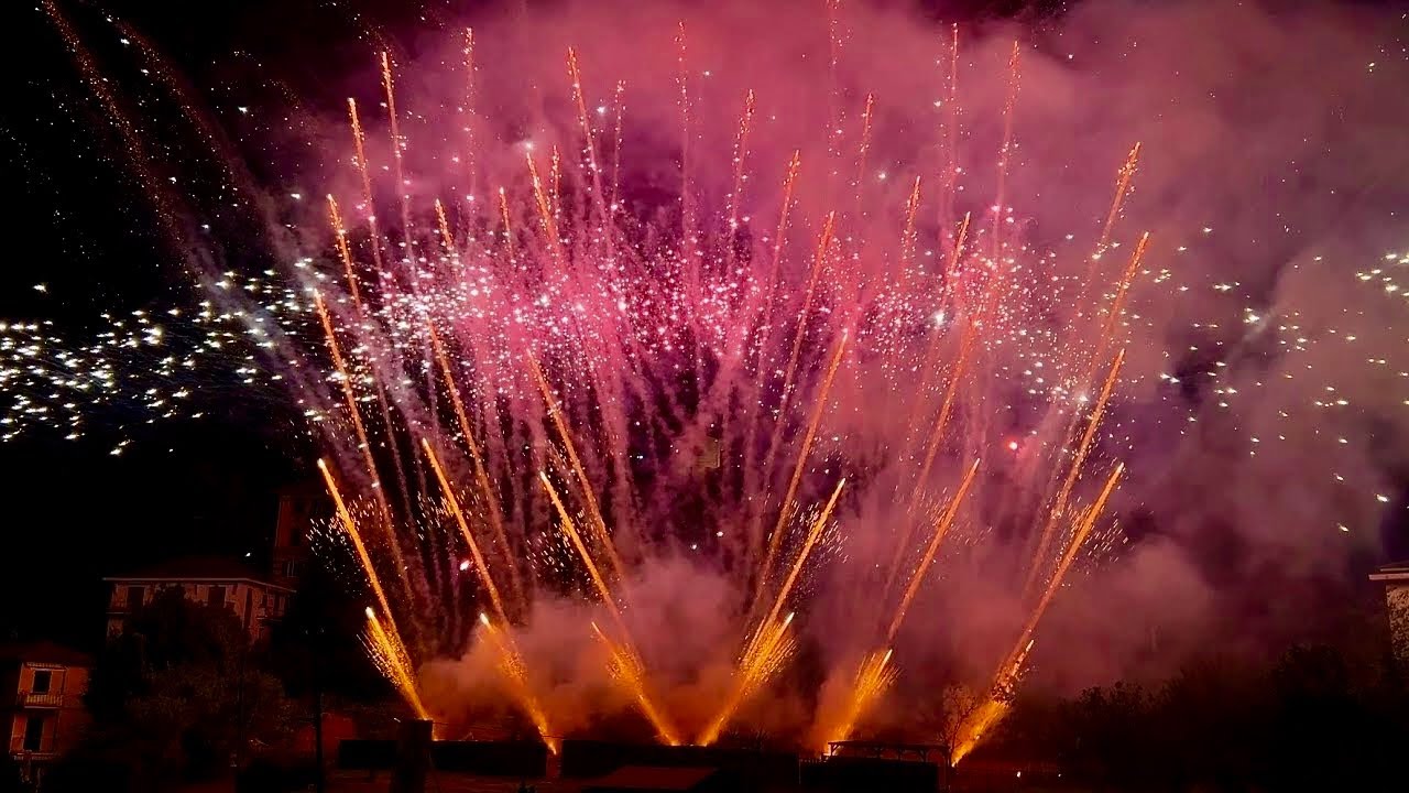 FUOCHI D'ARTIFICIO - SANTA MARIA DEL CAMPO RAPALLO (GE) - N. S. ASSUNTA 2025 - FOTI FIRE EVENTS