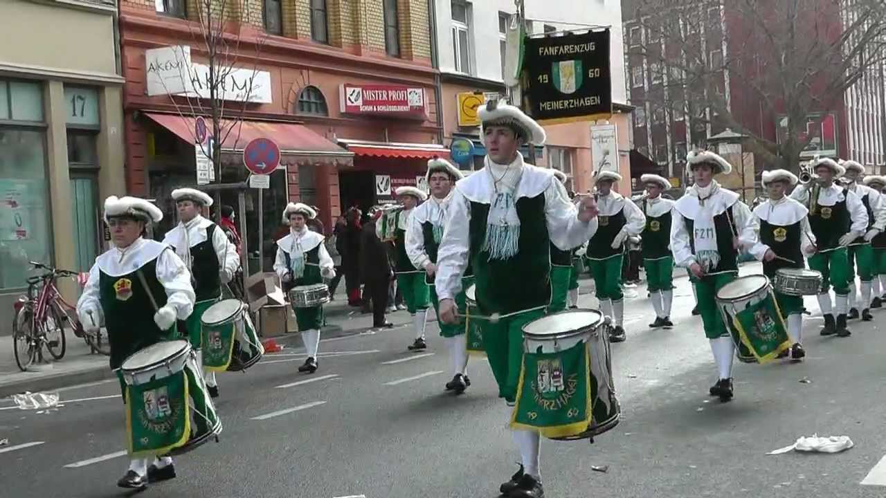 (Aufstellen) Rosenmontagszug 2012 @ Köln