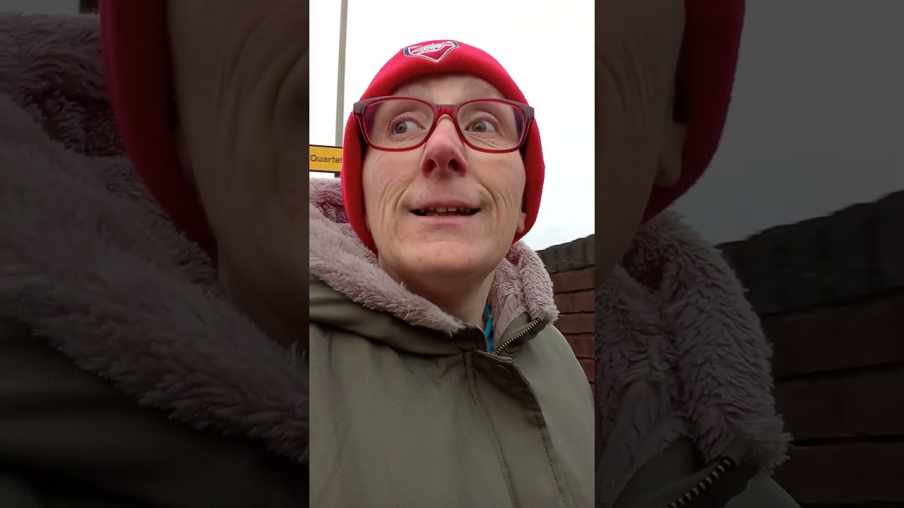 Гейл ♥️ всегда мы вернулись домой после прошлой ночи, так что наслаждайтесь моим новогодним вечер...