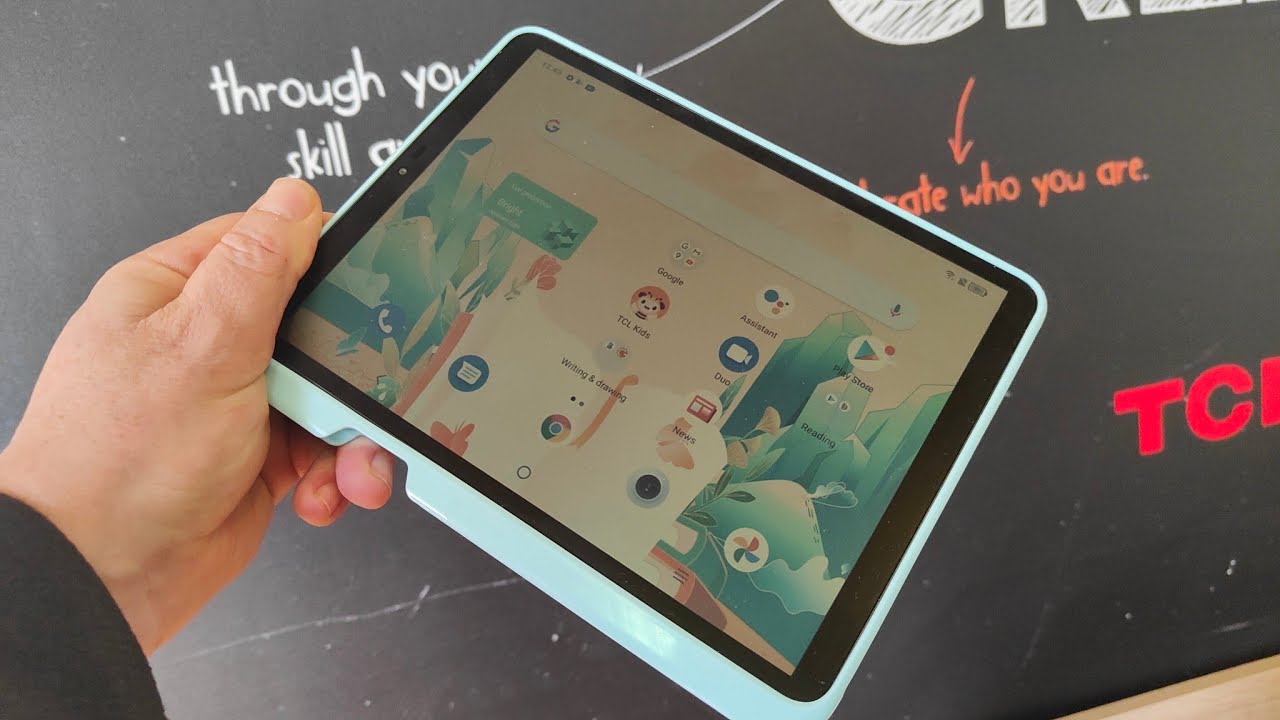 TCL NXTPAPER tablet with e-ink display