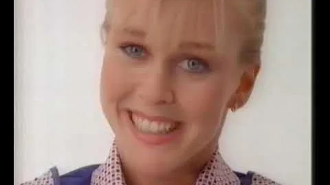 Channel 4 Advert Compilation c. 1987 - Presto, Exchange & Mart, Lenny Henry, Lis Sladen & More!