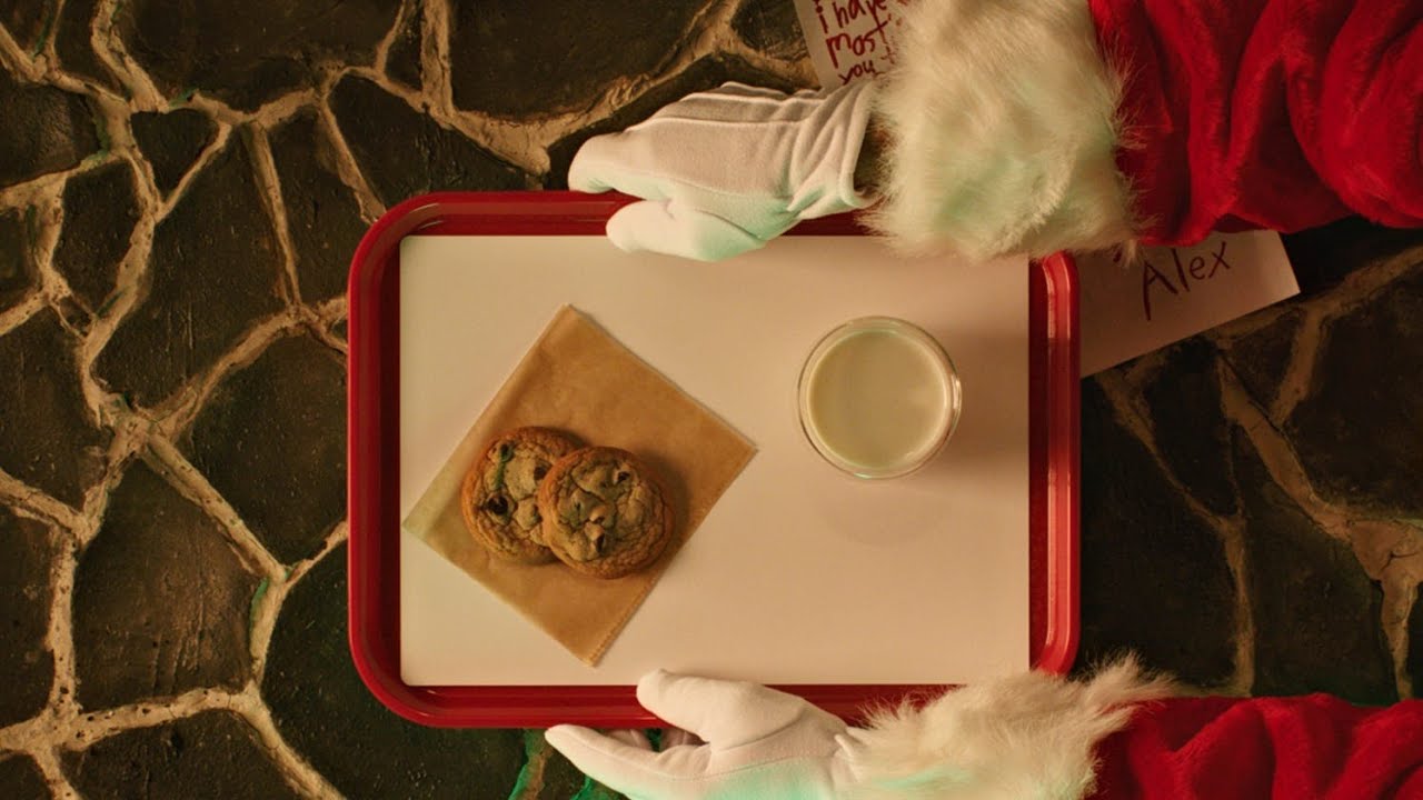 McDonald's giving free cookies on last day of Christmas app ...