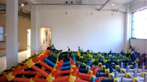 Sewn inflatable structure by Lambert Kamps