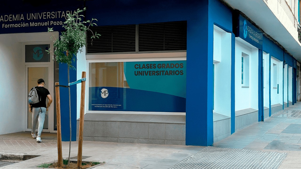 ACADEMIA UNIVERSITARIA FORMACIÓN MANUEL POZO