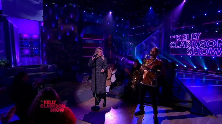 Run To You (Whitney Houston) Cover By Kelly Clarkson | Kellyoke