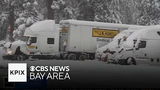 Heavy snow from storm impacts travel in Sierra