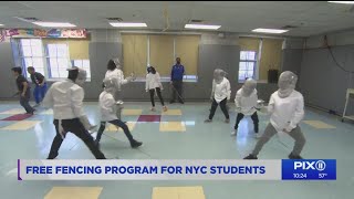 Bronx public school starts fencing program