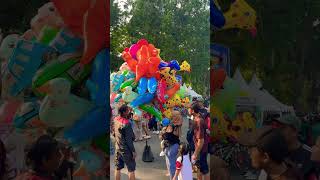 Mau beli balon jerapah lehernya panjang lucu banget