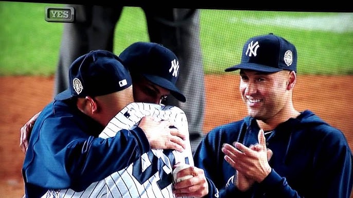 Mariano Rivera makes final entrance at Yankee Stadium 