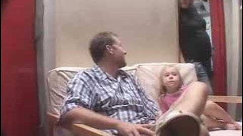 The Apples in stereo: Recording "New Magnetic Wonder" 1/5