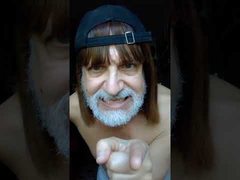 Claudio Cisco canta