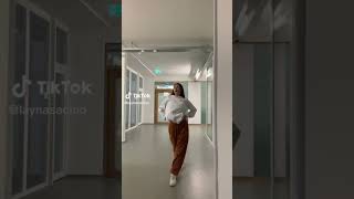 Layna Sacino - Good Vibes