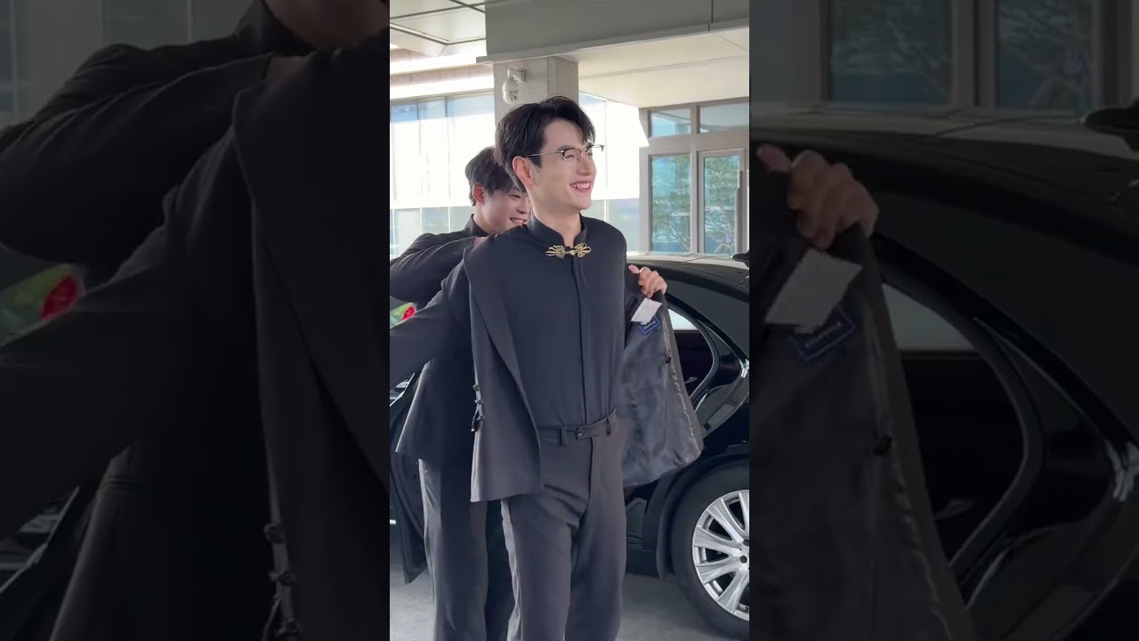 Oh My! This Toasting Dress Hits the Fashion Spot! Qionglan Wedding Modern Chinese