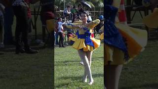 💃🏻#Ashley #bella #cachiporrista #Tiburones Music Band #música #baile #talento #festival🥁🎺