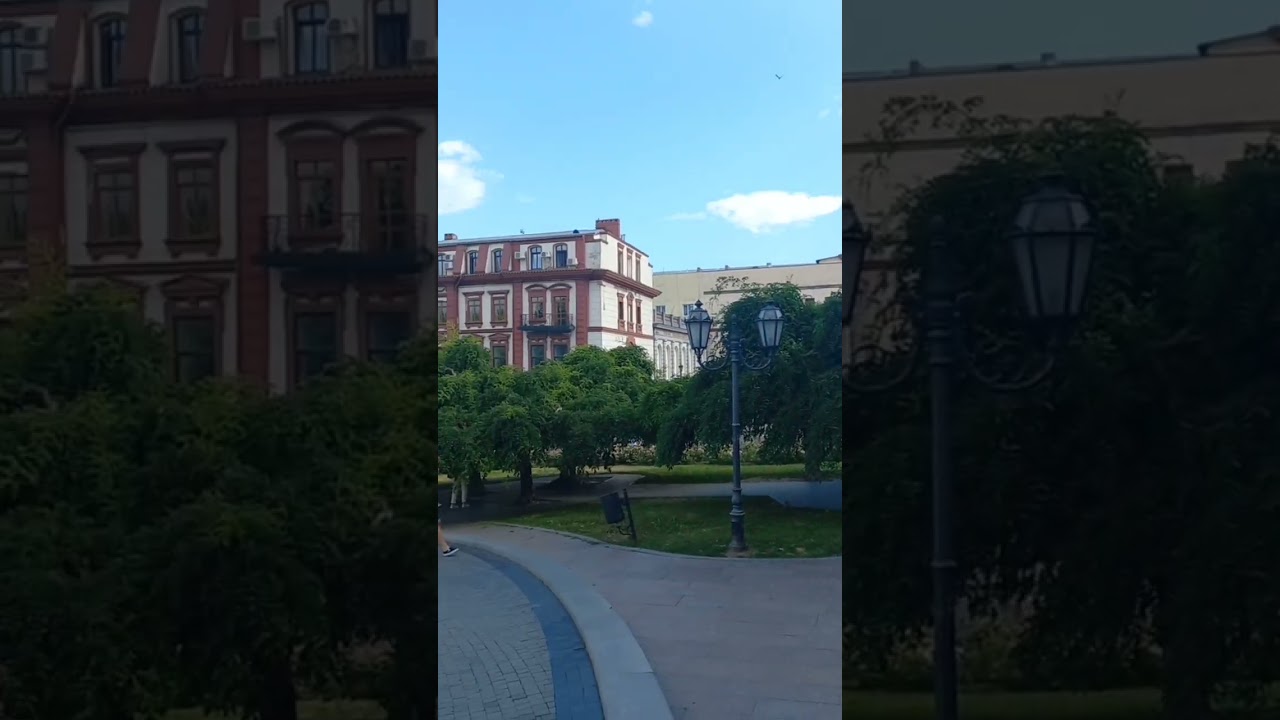 Театральная площадь. Одесса, июнь 2025 