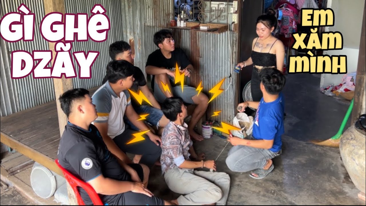 Phản Ứng Của Mấy Anh Thế Nào Khi Thấy Bé Út Xăm Đầy Người