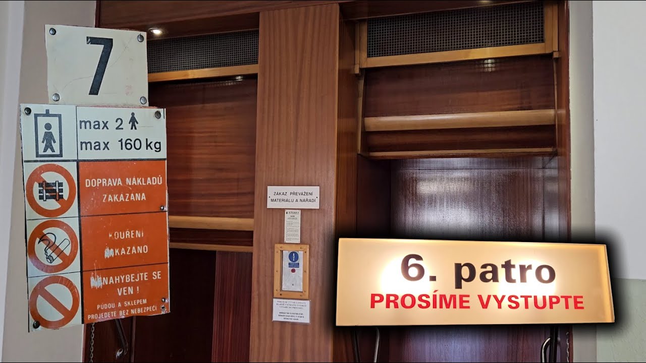 NO DOORS, NO STOPPING! - ČKD Paternoster lift @ U Nováků (V Jámě 1), Prague, Czechia