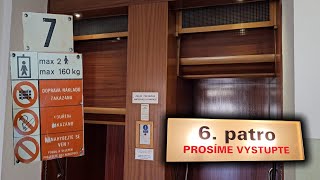 NO DOORS, NO STOPPING! - ČKD Paternoster lift @ U Nováků (V Jámě 1), Prague, Czechia