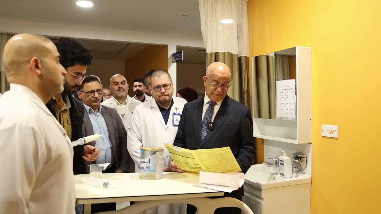 بالفيديو/ وزير الصحة يتفقد سير العمل والخدمات الصحية المقدمة للمواطنين في مستشفى الشعب التعليمي
