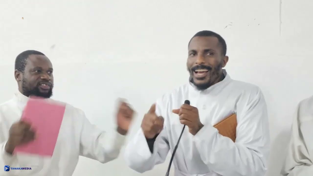 ISHE JESU TSEMURA MAKOMO OSE chorus The African Apostolic Church