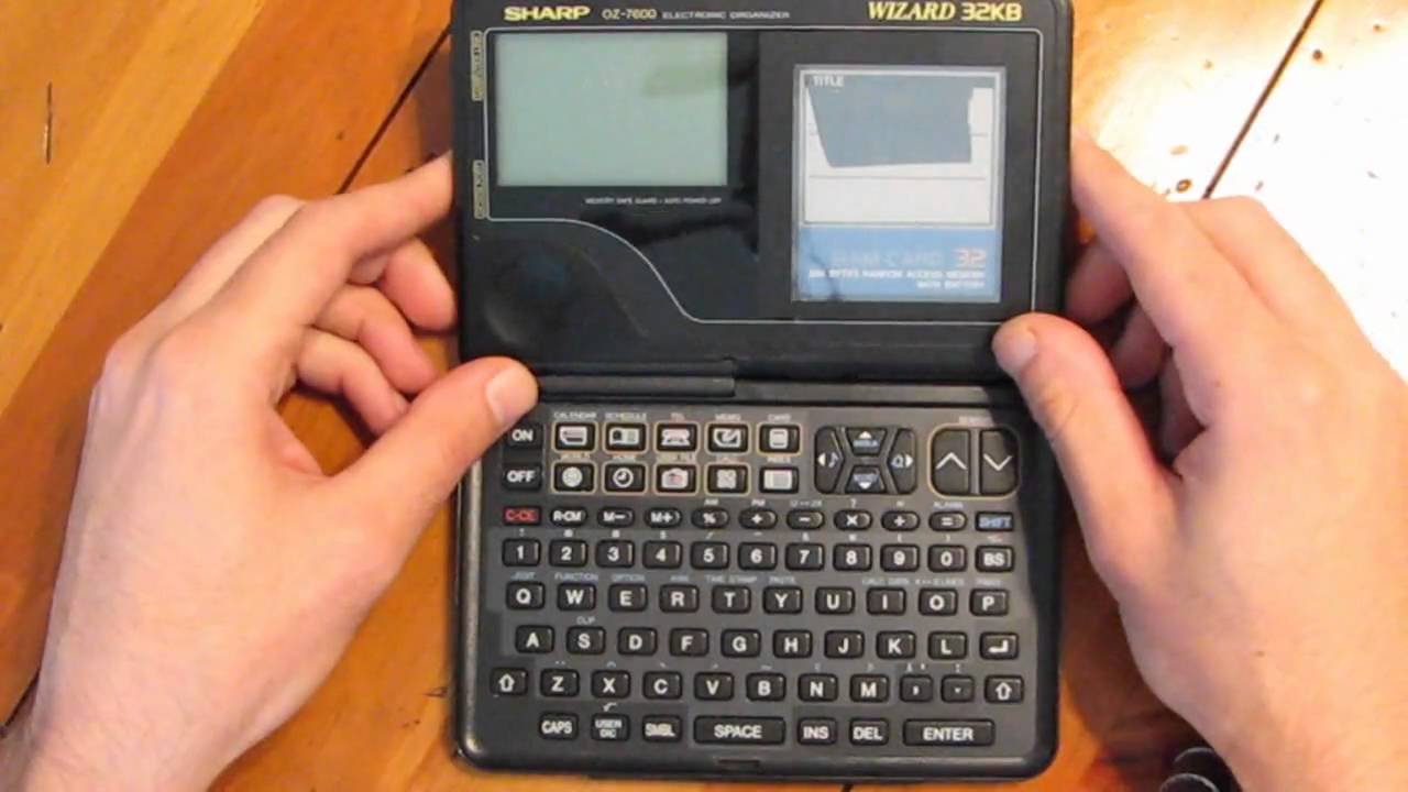 SHARP ZQ-2200 ELECTRONIC ORGANIZER 32KB CALCULATOR