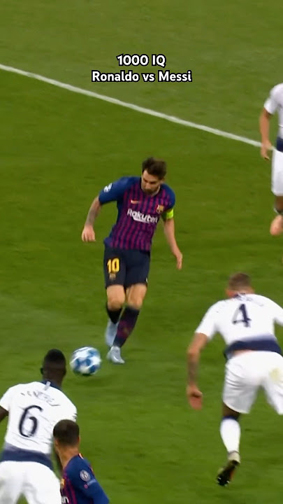 Messi vs Ronaldo: 1000 IQ