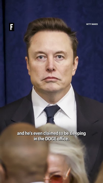 Elon Musk to help Boeing after Air Force One jet project exceeds $2