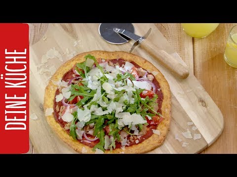 Flammkuchen - Das perfekte Abendessen ohne Kohlenhydrate (Low-Carb Rezept). 