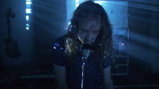 Fuzz Club Session: A Place To Bury Strangers - Never Coming Back