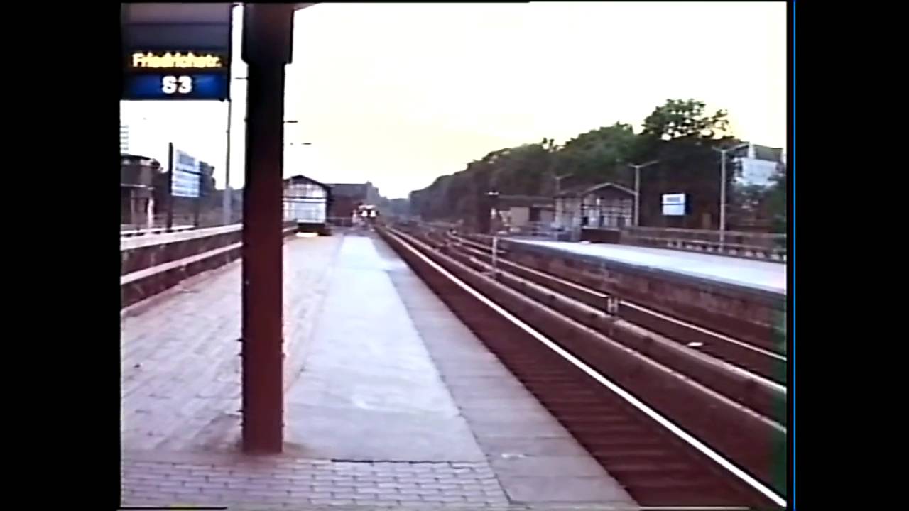 West-Berlin 1987 - S-Bahnhof  Charlottenburg