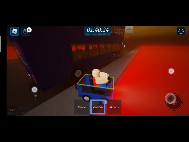 Mini Bus - Roblox