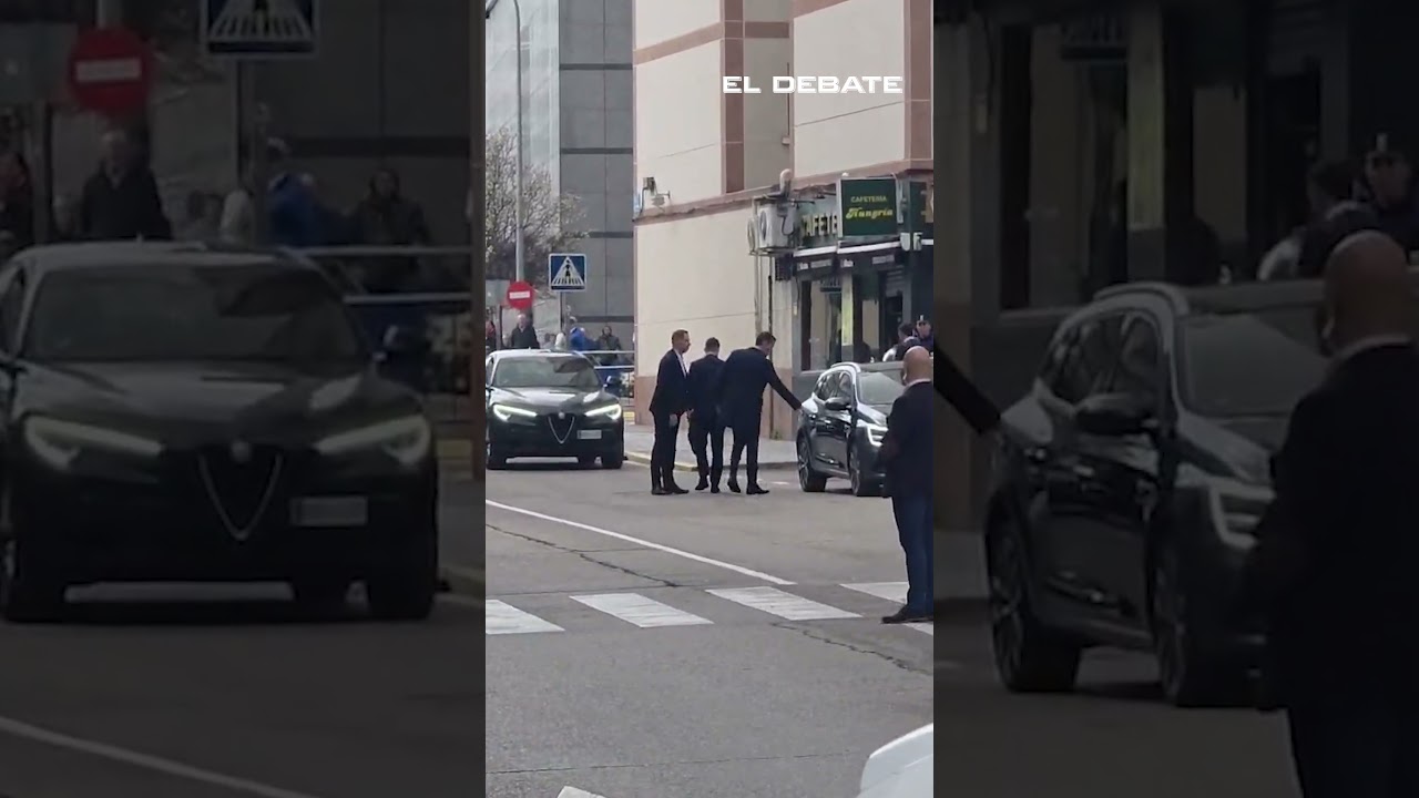 Sánchez blinda Fuenlabrada para grabarse un vídeo de TikTok entre gritos de «¡Sinvergüenza!» - YouTube