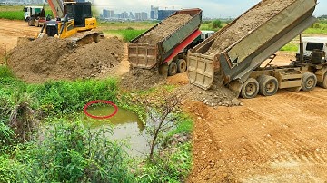 Good Complete Landfill operation, Skill SHANTUI Bulldozer Pushing Soil Techniques, Trago Dump Trucks