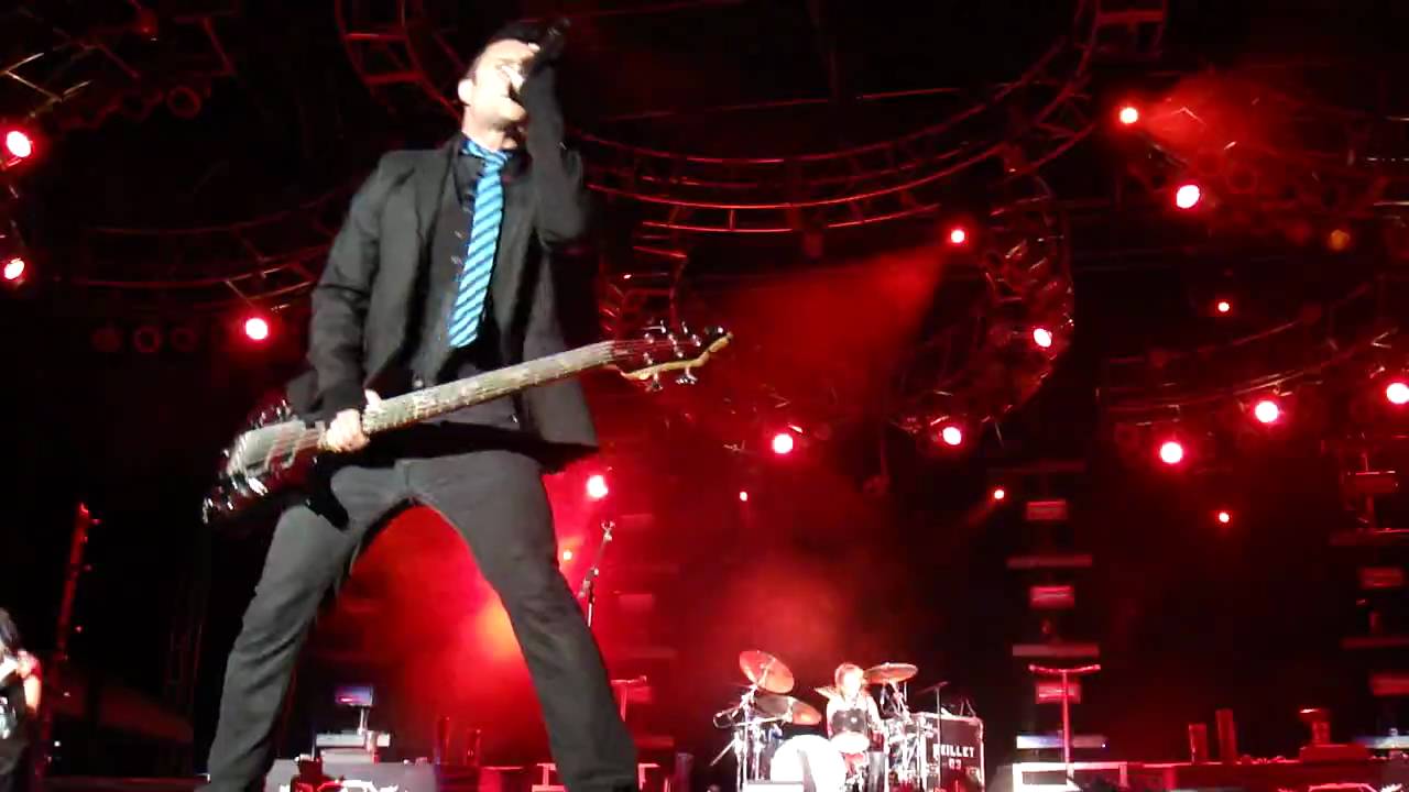 SKILLET LIVE: It's Not Me It's You (Sonshine Festival 2010)