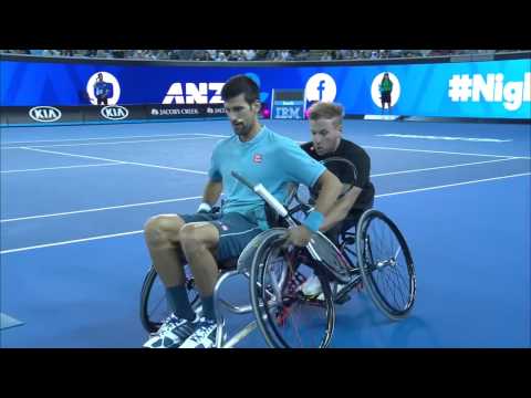 Видео: Могут ли здоровые играть в теннис на колясках?