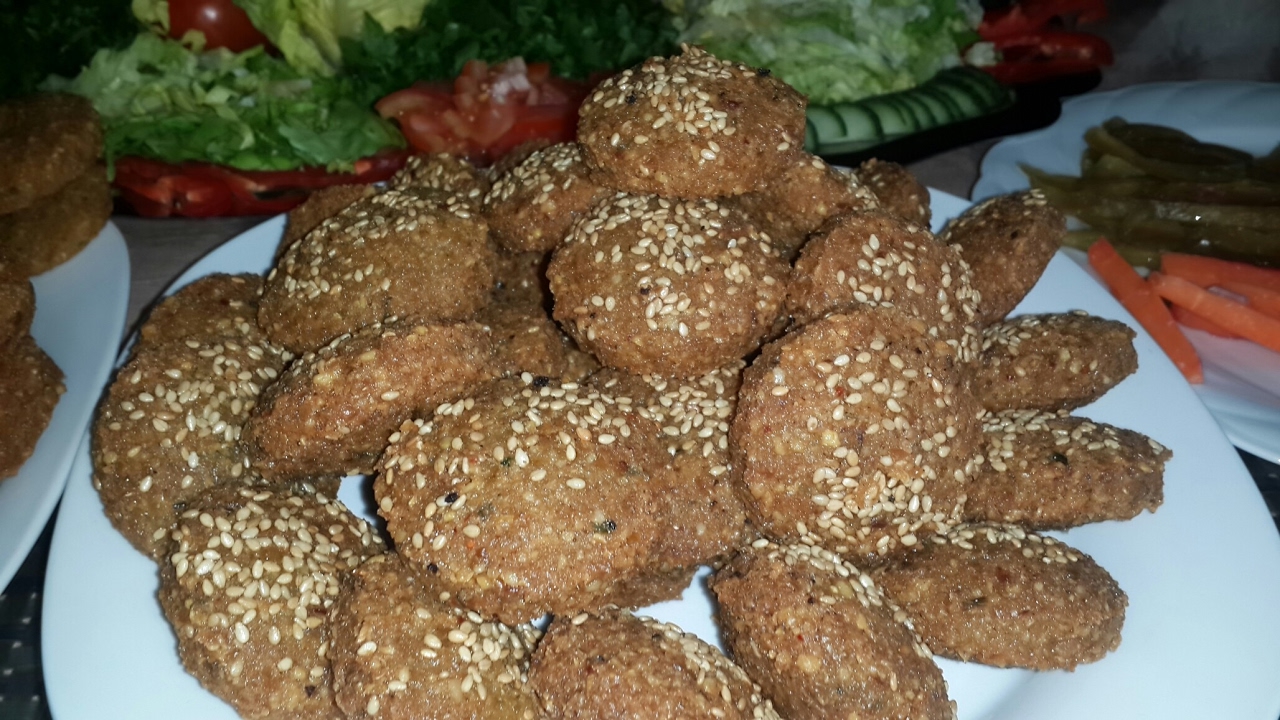 الفلافل السورية المقرمشه والذيذة