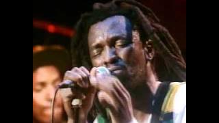 lucky dube,,,, Trinity ,,,Irie   1995 live at london africa proms