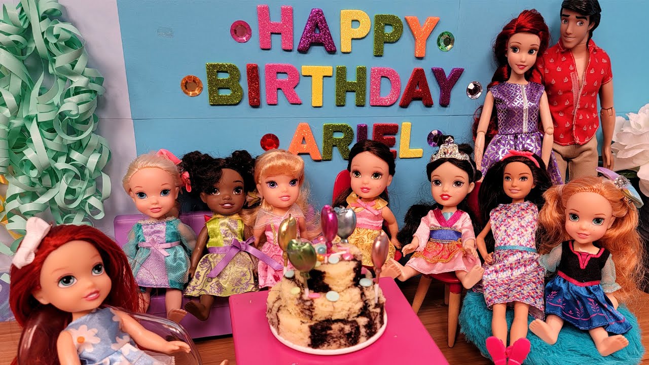 Ariel's Birthday ! Elsa & Anna toddlers celebrate - gifts - cake - sing - pinata - princesses