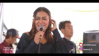 Debu Debu Jalanan  Ade Astrid  Show