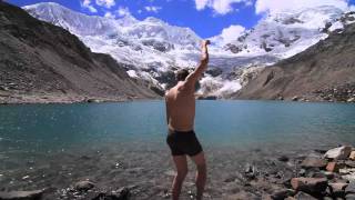 ‪idiot jumps in dangerous peruvian glacial lake causes avalanche‬