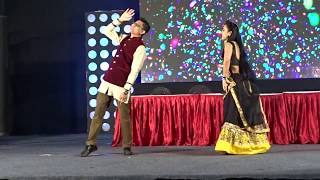 Couple dance of retro songs on marriage ceremony by Dr.KALPESH(cardiologist) & JIGNA