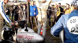 Sud Side À Montlhéry Hale Bopp Et Le Dernier Litre Dessence