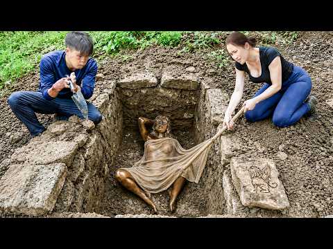 Catching 100 Kg Freshwater Mussels & Pigeons to Sell...❌Ancient Woman Statue Discovered