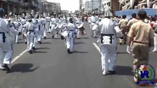 Banda de Guerra - Colegio Vicente Rocafuerte (Desfile del 9 de Octubre año 2008)