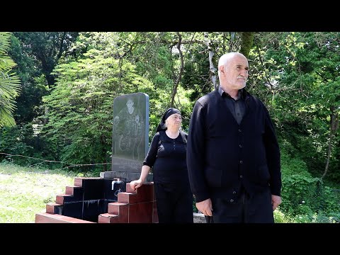 აგვისტოს ომში დაღუპული ჯარისკაცის მამა: მე ევროპას ვემხრობი, მთავრობა კი ხელს რუსეთს უწყობს