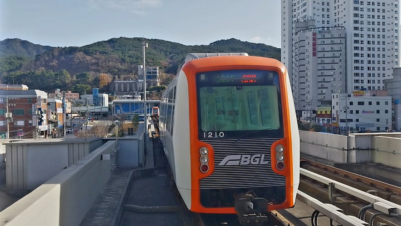 [부산김해경전철] 사상발 가야대행 