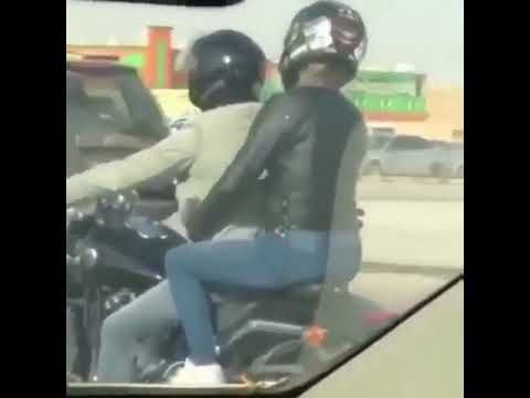 بنت تركب مع شاب على دباب في الرياض طريق الثمامه